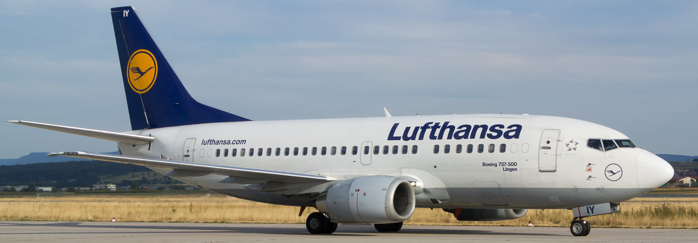 D-ABIY - Lufthansa Boeing 737-500