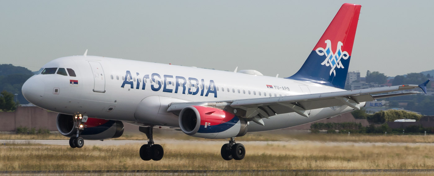 YU-APB - Air Serbia Airbus A319