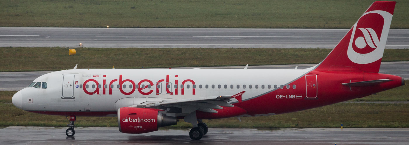 OE-LNB - Air Berlin Airbus A319