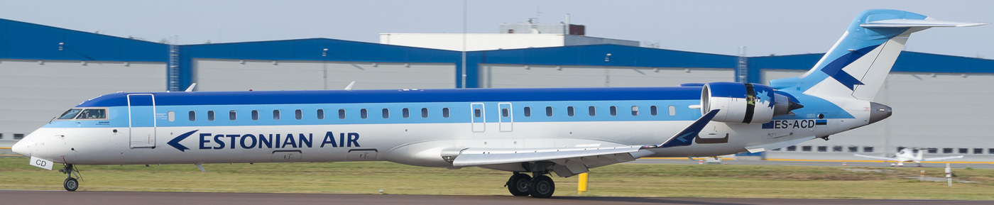 ES-ACD - Estonian Air Bombardier CRJ900