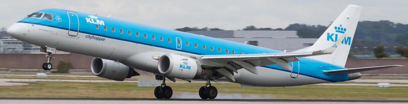 PH-EZI - KLM cityhopper Embraer 190