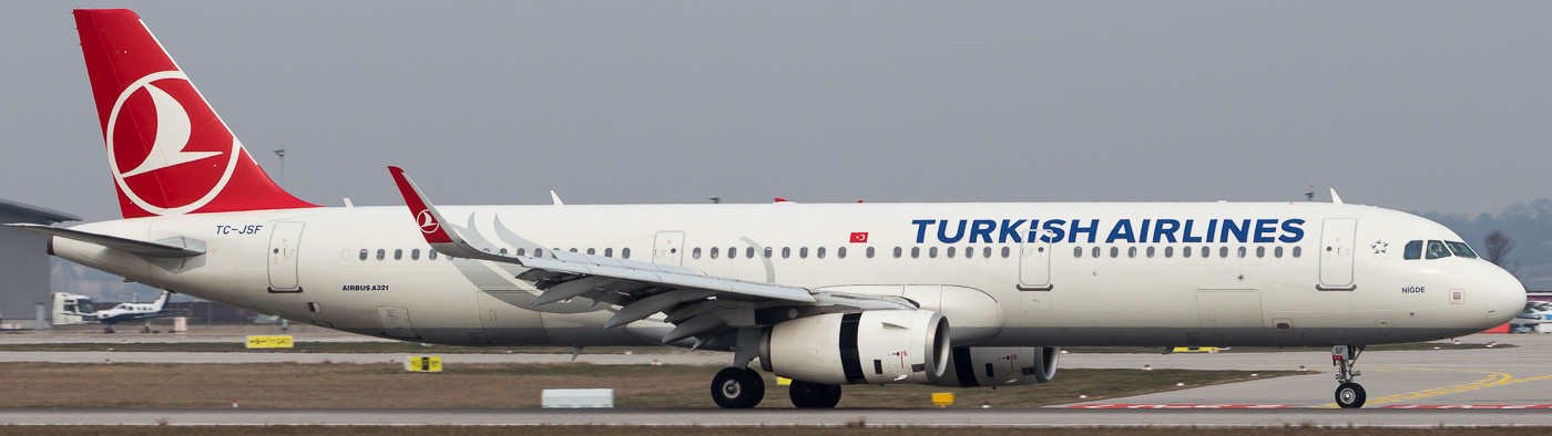 TC-JSF - Turkish Airlines Airbus A321