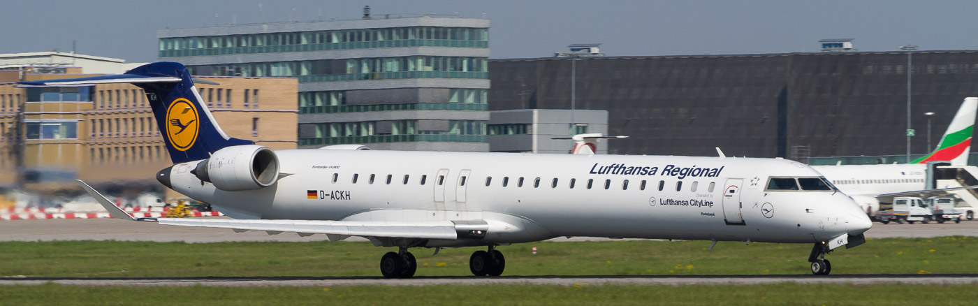 D-ACKH - Lufthansa CityLine Bombardier CRJ900