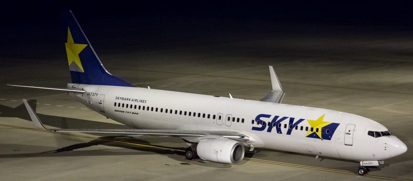 JA737Y - Skymark Boeing 737-800
