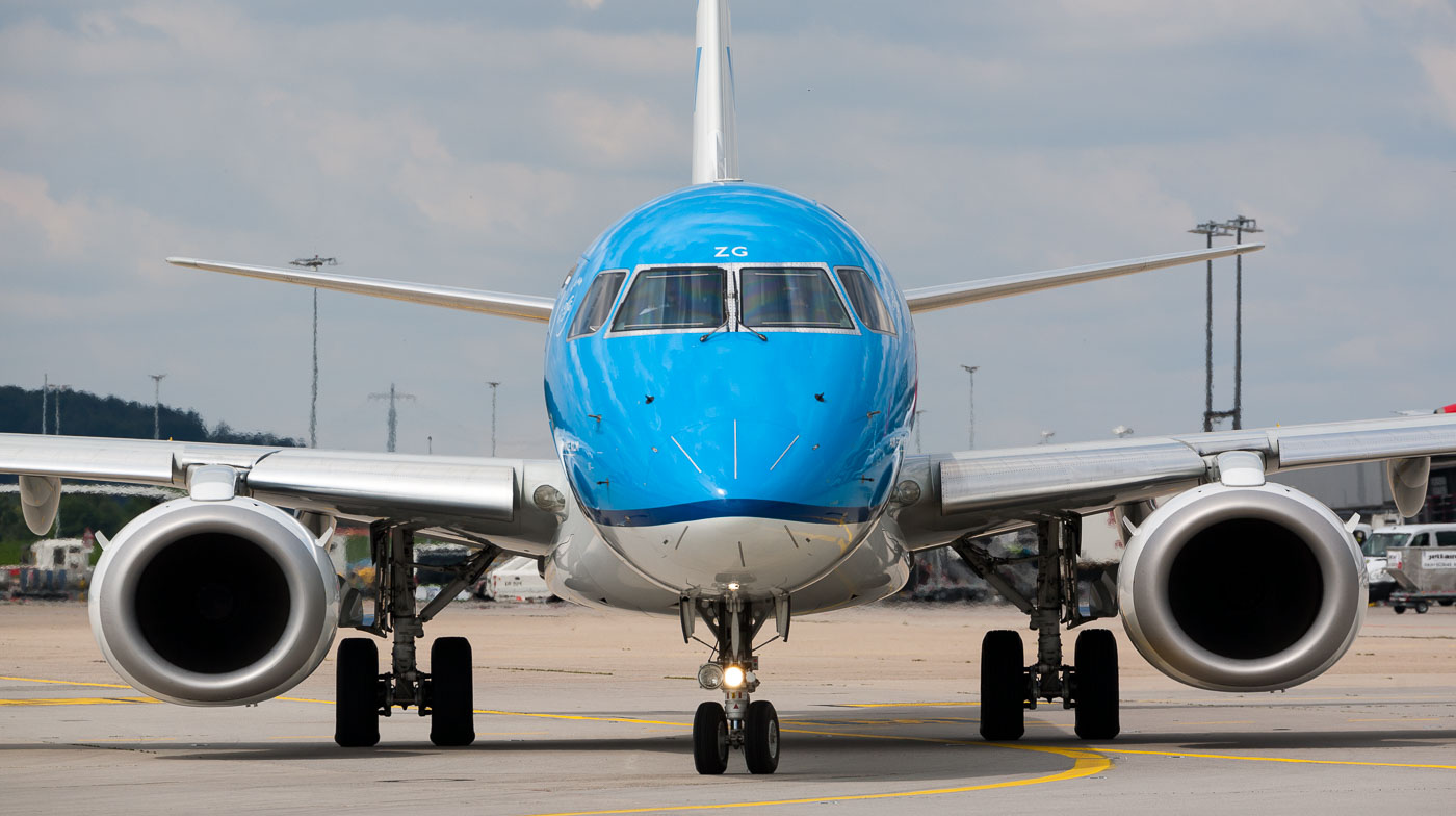 PH-EZG - KLM cityhopper Embraer 190