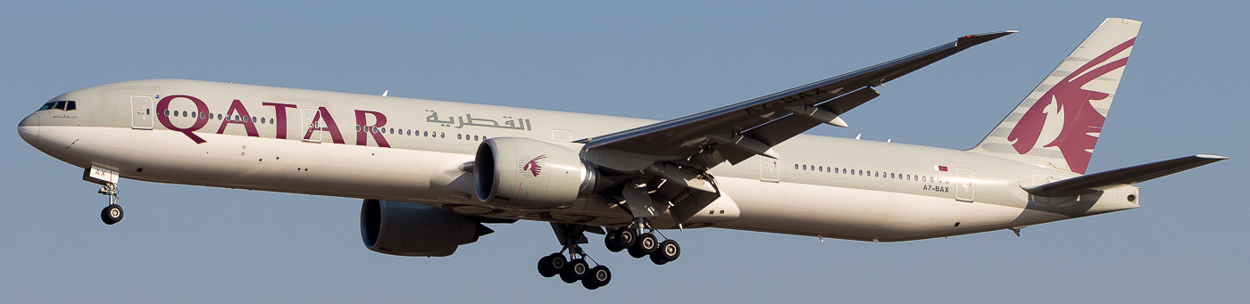 A7-BAX - Qatar Airways Boeing 777-300
