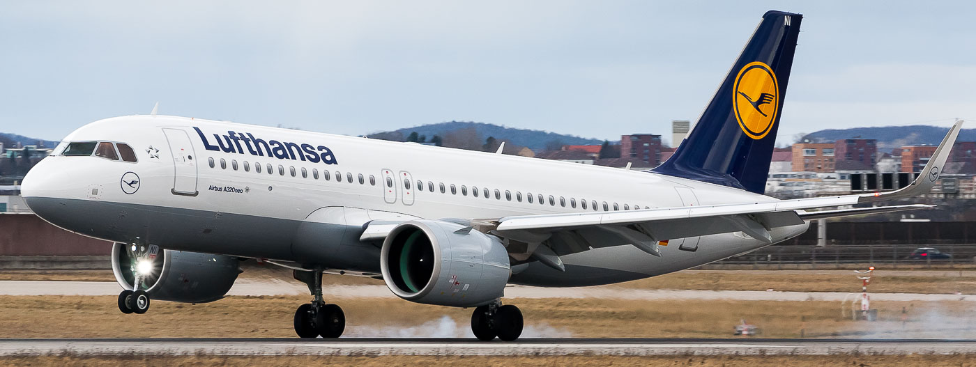 D-AINI - Lufthansa Airbus A320neo