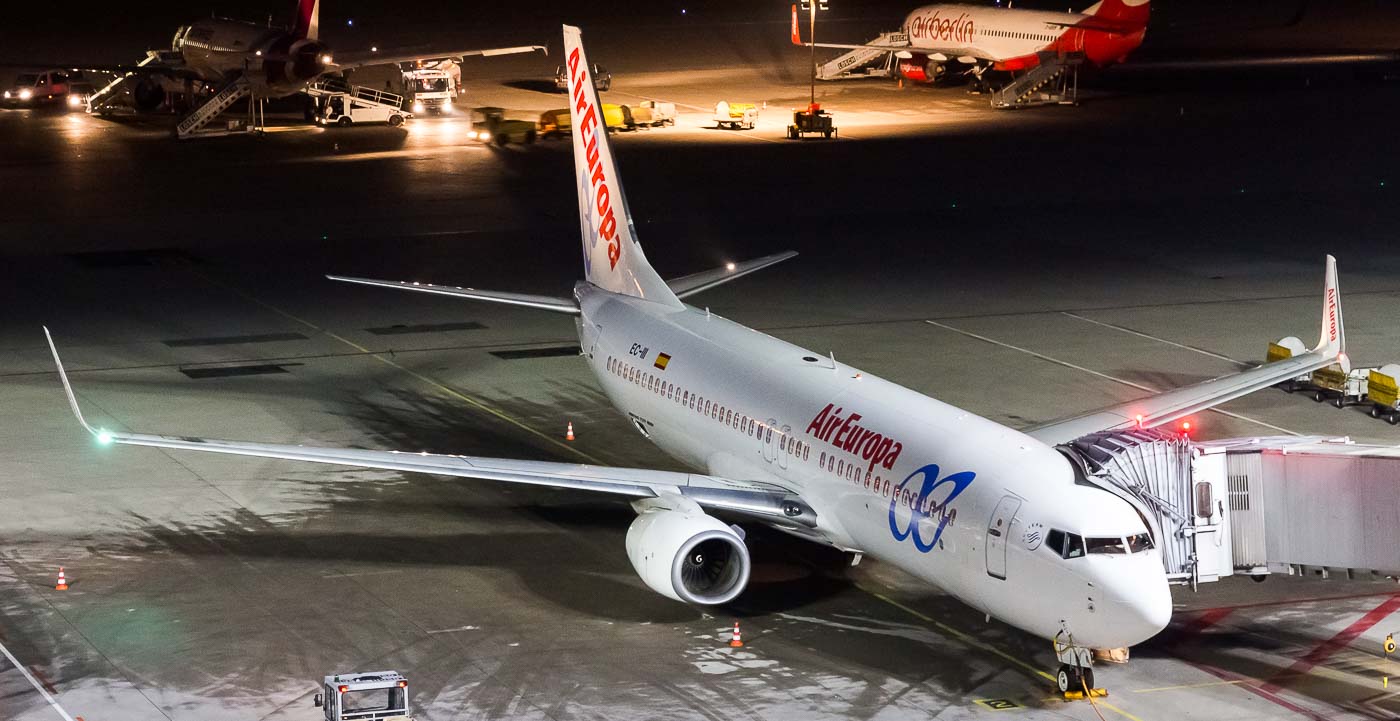 EC-III - Air Europa Boeing 737-800