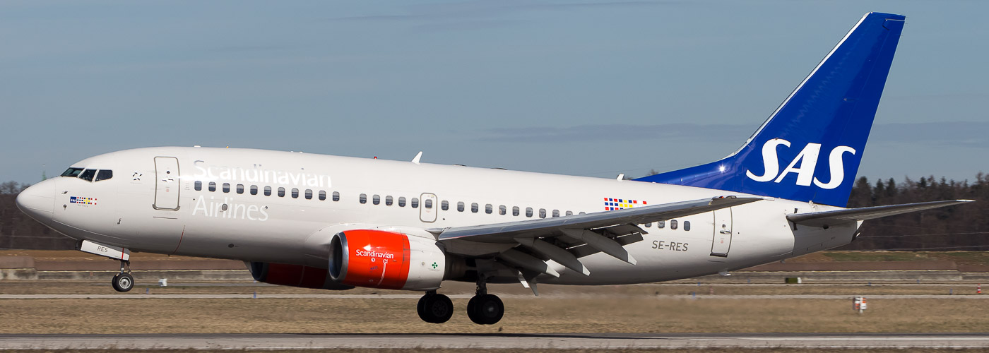 SE-RES - SAS Boeing 737-700