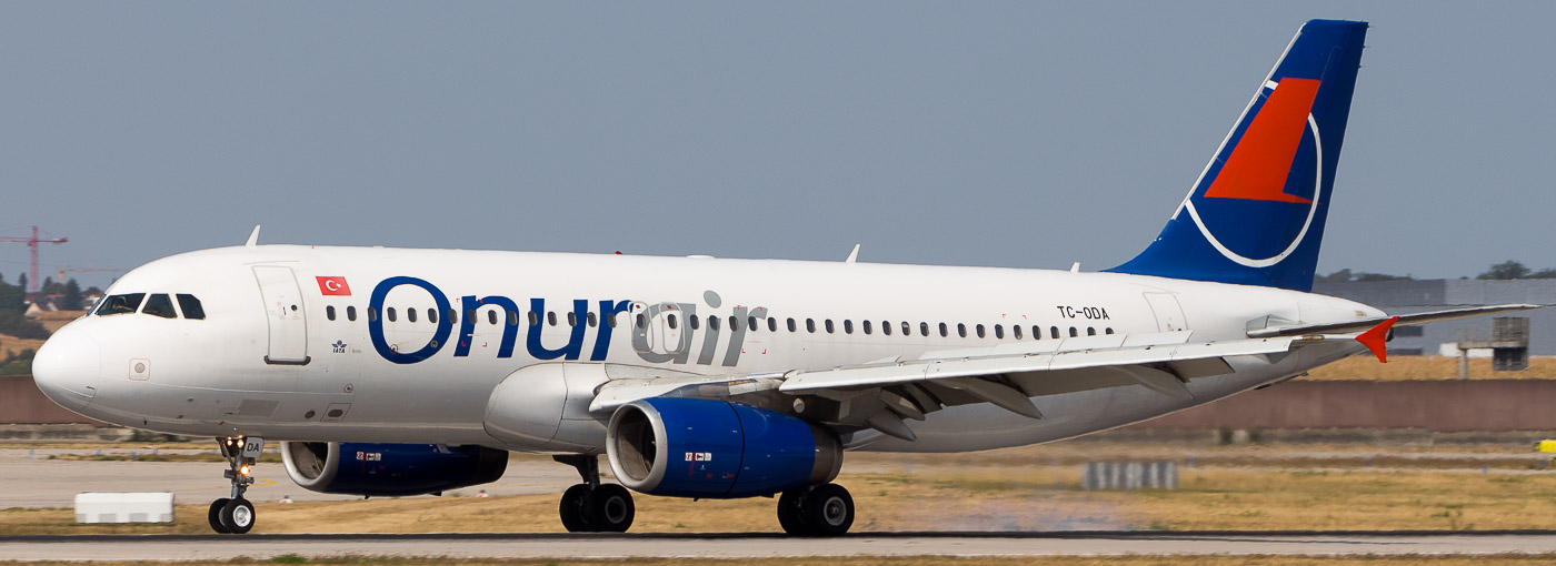 TC-ODA - Onur Air Airbus A320