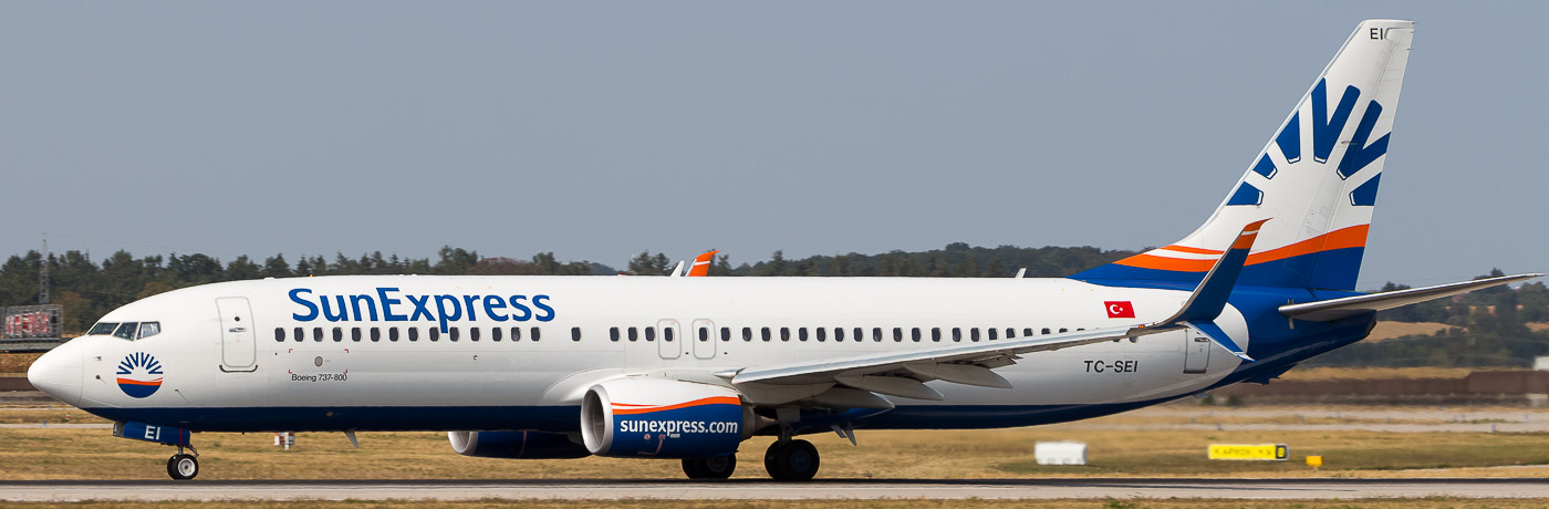 TC-SEI - SunExpress Boeing 737-800