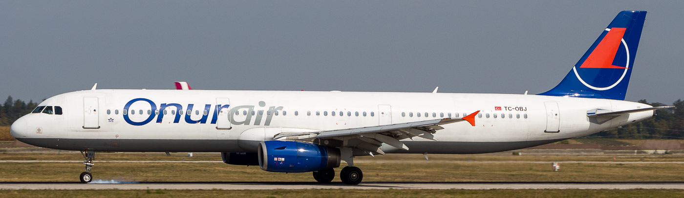 TC-OBJ - Onur Air Airbus A321