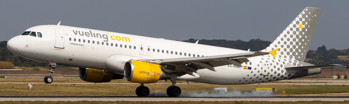 EC-MBL - Vueling Airlines Airbus A320