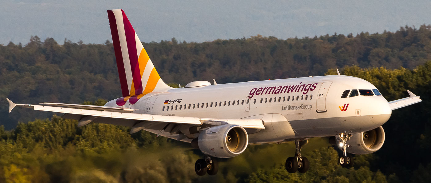 D-AKNG - Germanwings Airbus A319