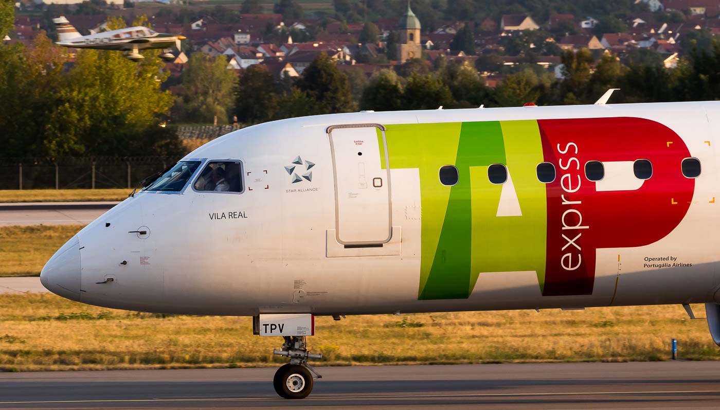 CS-TPV - TAP Express Embraer 190