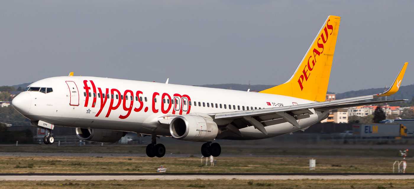 TC-CPR - Pegasus Airlines Boeing 737-800