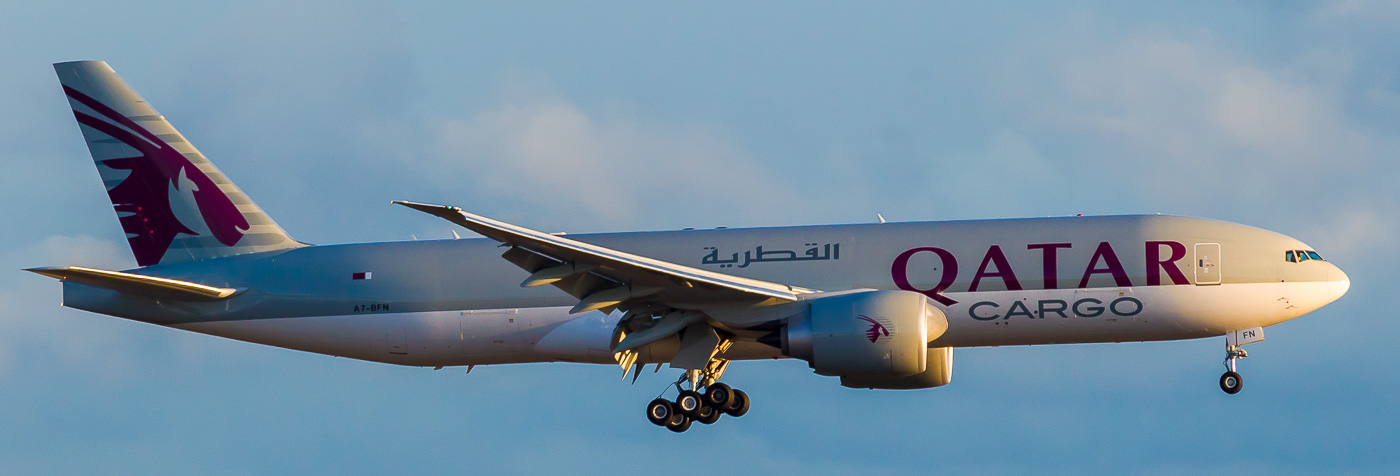 A7-BFN - Qatar Airways Boeing 777 Frachter