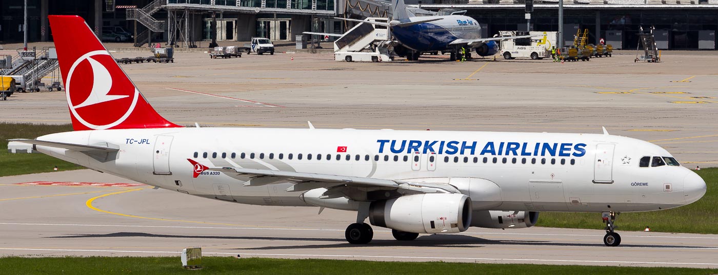 TC-JPL - Turkish Airlines Airbus A320