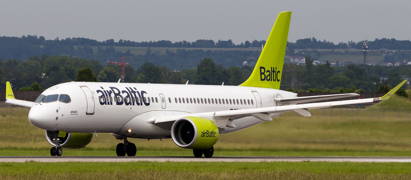 YL-CSE - airBaltic Bombardier CS300