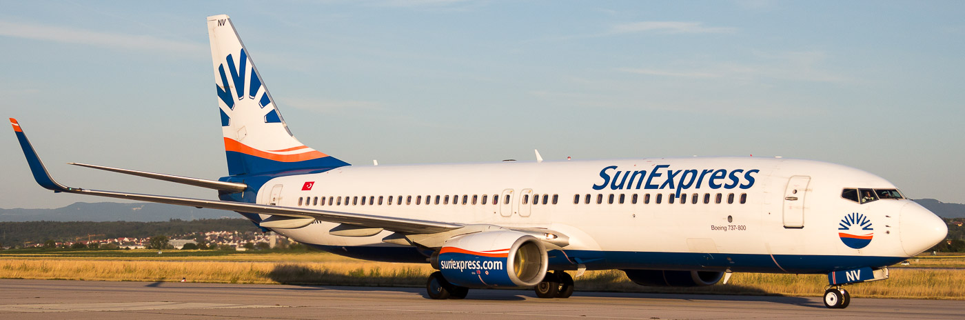 TC-SNV - SunExpress Boeing 737-800