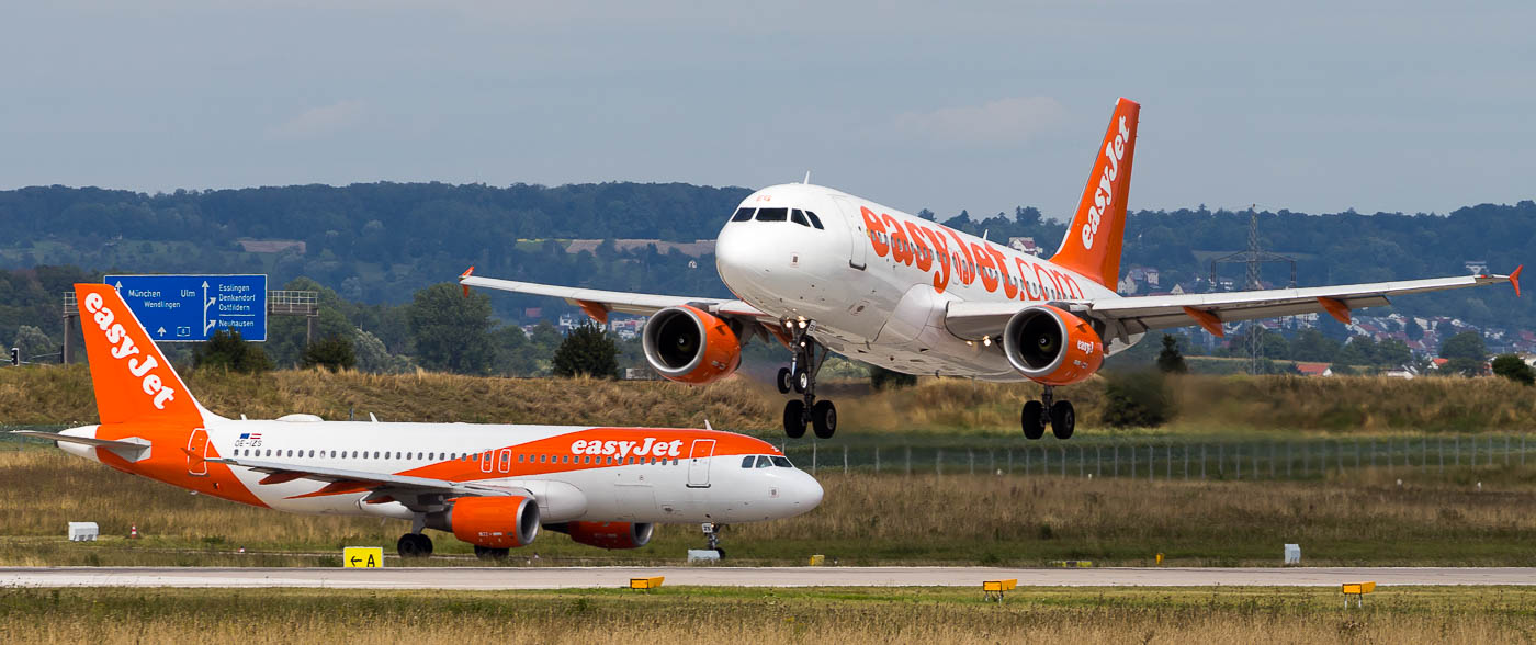 G-EZEG - easyJet Airbus A319