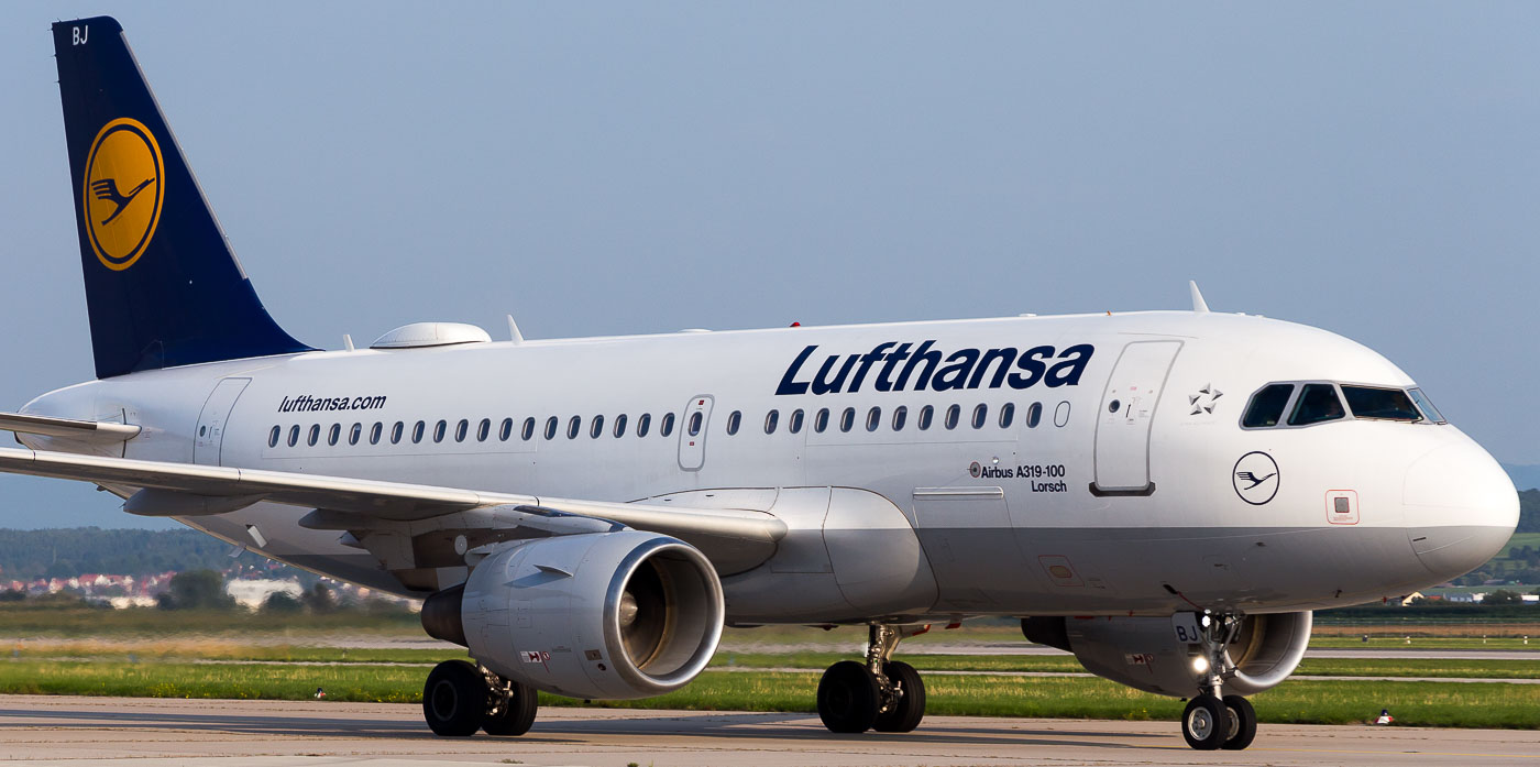 D-AIBJ - Lufthansa Airbus A319