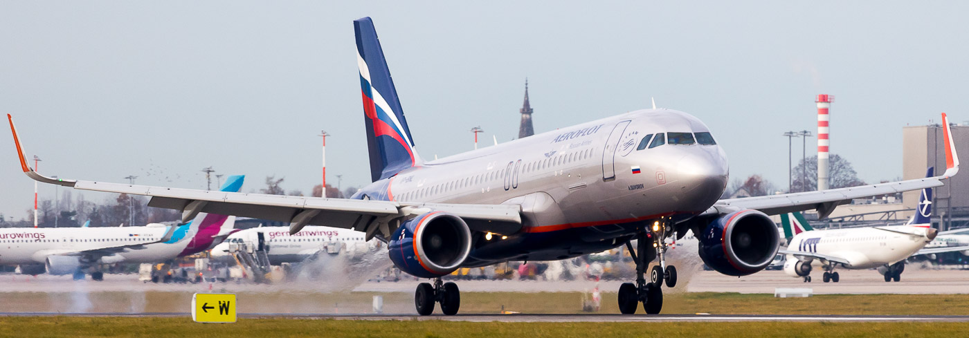 VP-BNL - Aeroflot Airbus A320