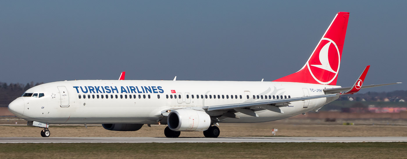 TC-JYH - Turkish Airlines Boeing 737-900