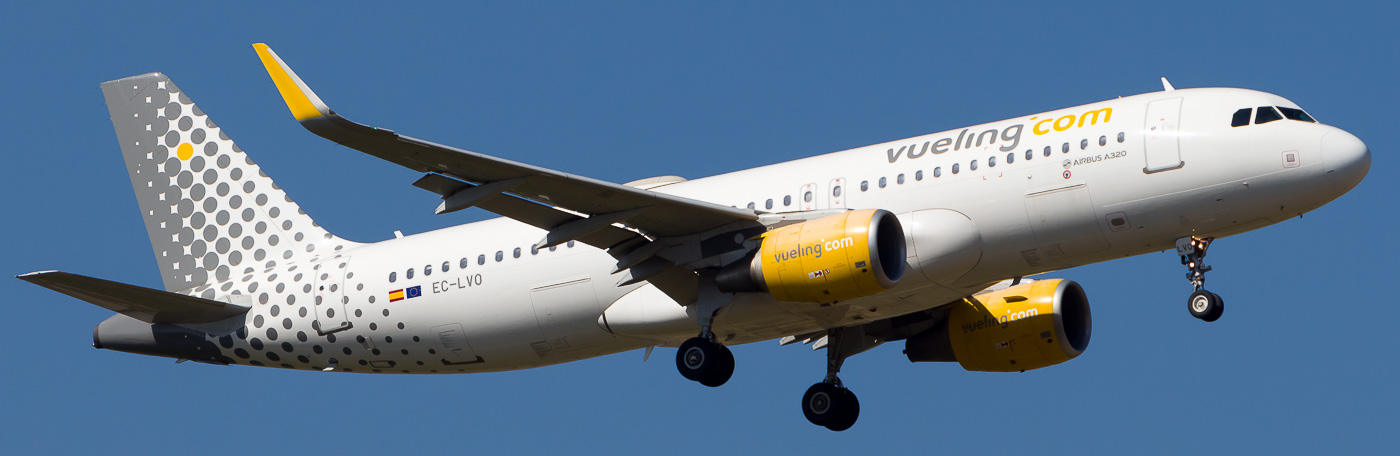 EC-LVO - Vueling Airlines Airbus A320