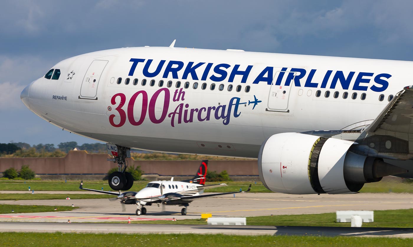 TC-LNC - Turkish Airlines Airbus A330-300