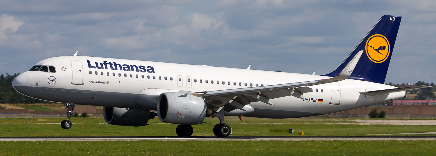 D-AINB - Lufthansa Airbus A320neo