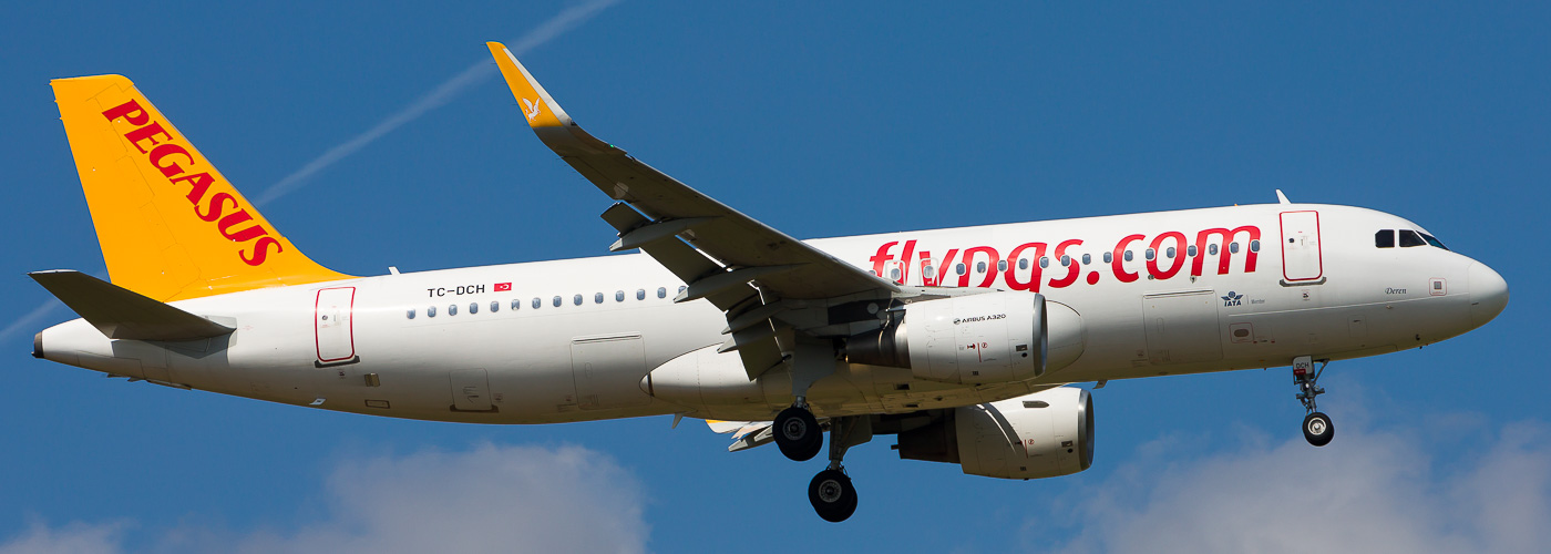 TC-DCH - Pegasus Airlines Airbus A320