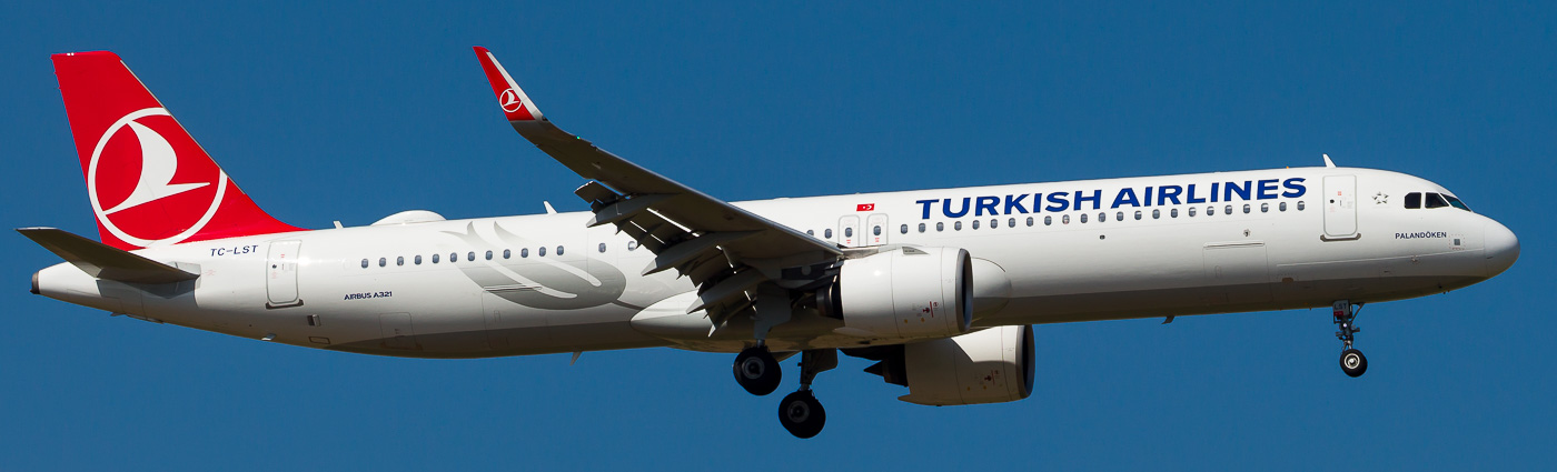 TC-LST - Turkish Airlines Airbus A321neo