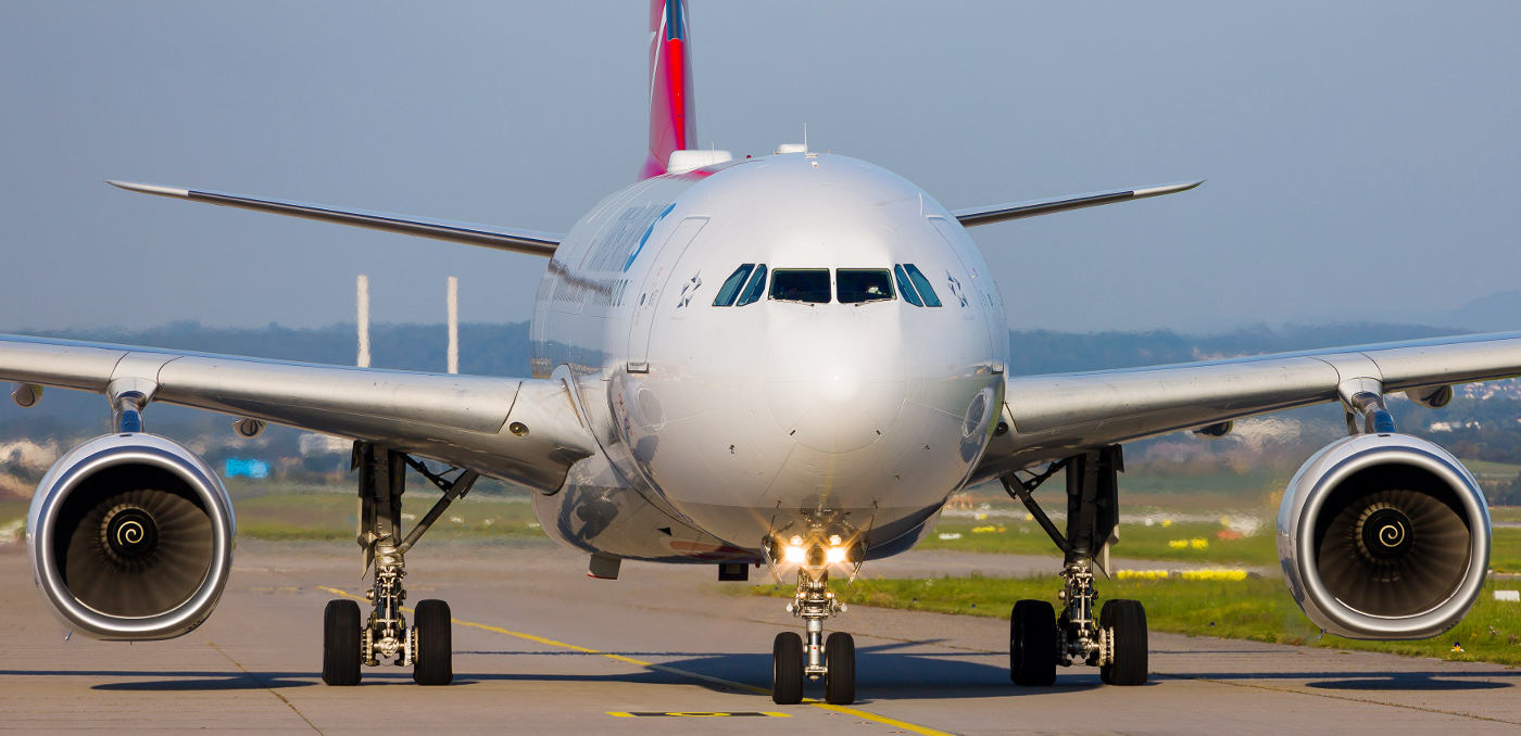 TC-LOC - Turkish Airlines Airbus A330-300