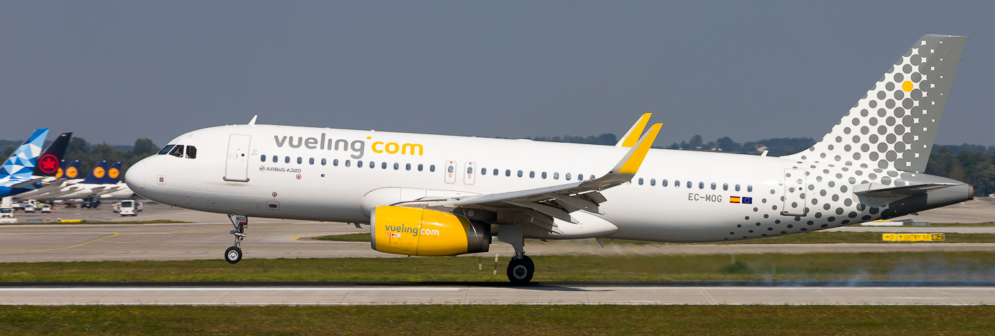 EC-MOG - Vueling Airlines Airbus A320