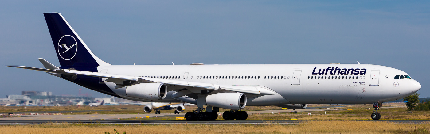 D-AIGX - Lufthansa Airbus A340-300