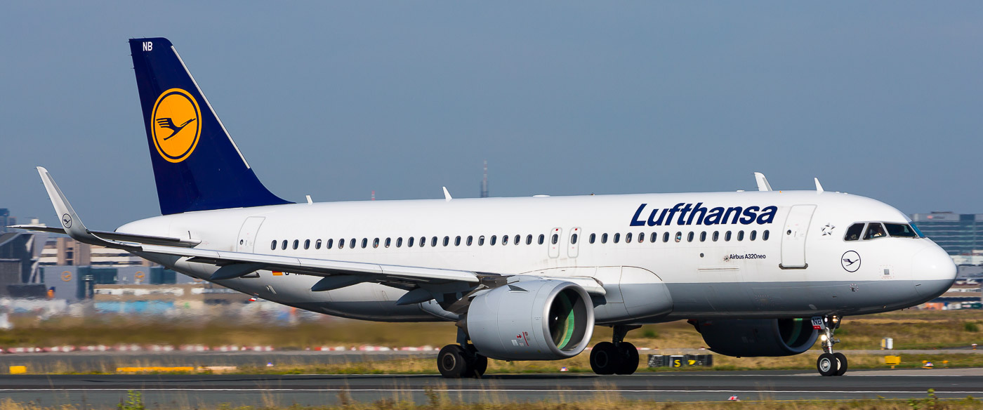 D-AINB - Lufthansa Airbus A320neo