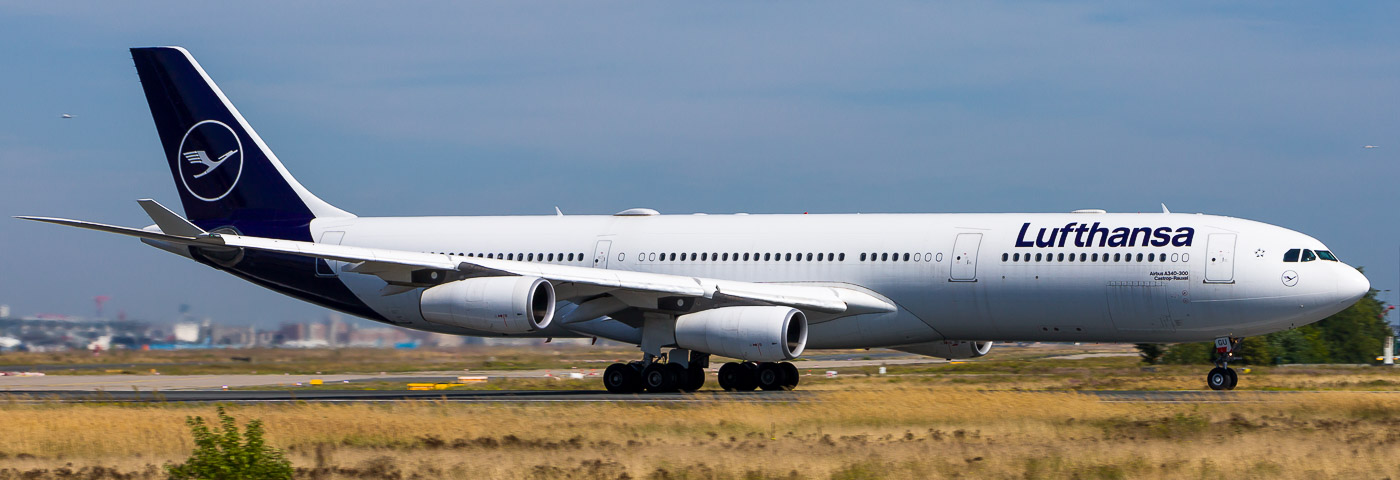 D-AIGU - Lufthansa Airbus A340-300