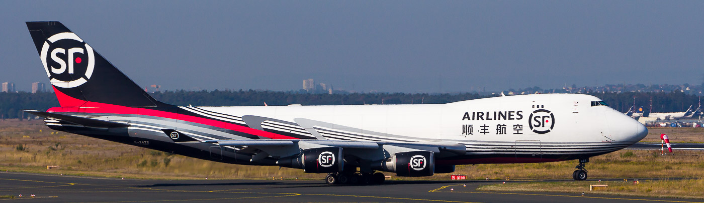 B-2422 - SF Airlines Boeing 747-400 Frachter