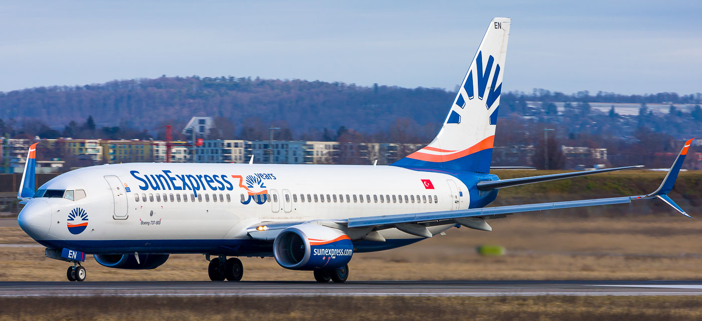 TC-SEN - SunExpress Boeing 737-800