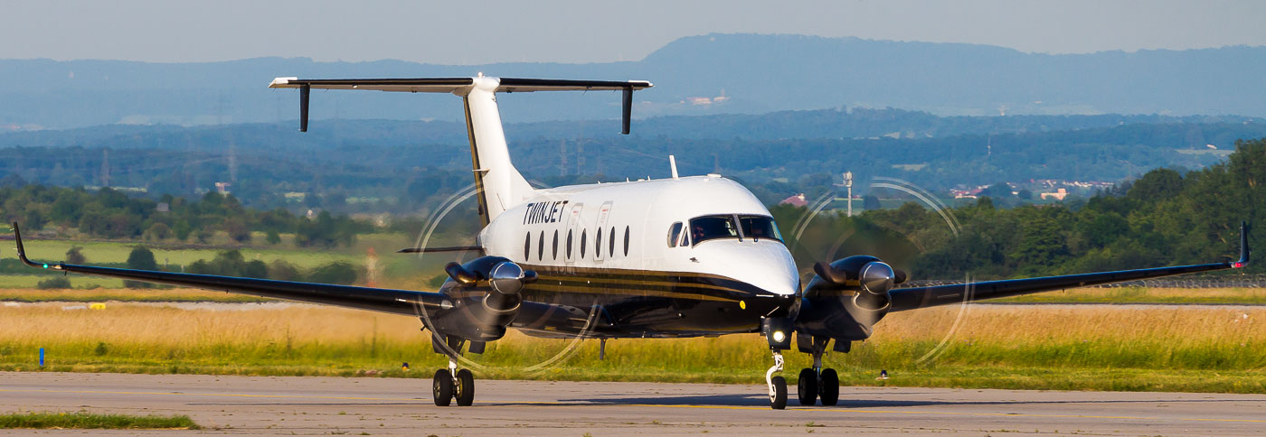 F-GLNK - Twin Jet Beechcraft Family