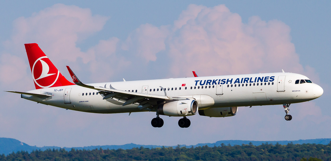 TC-JSY - Turkish Airlines Airbus A321