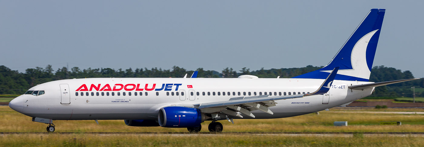 TC-JZT - AnadoluJet Boeing 737-800