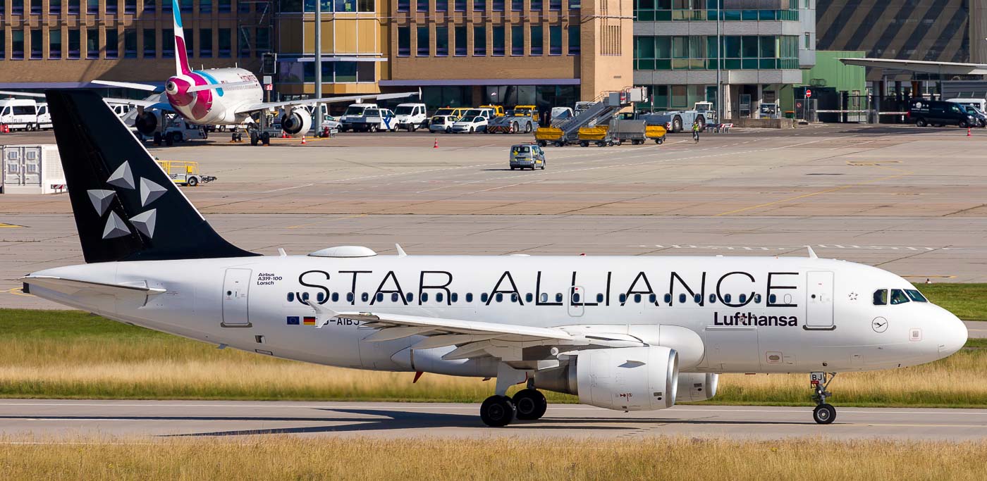 D-AIBJ - Lufthansa Airbus A319