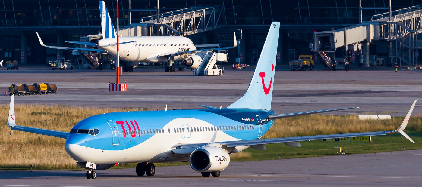 D-ASUN - TUIfly Boeing 737-800