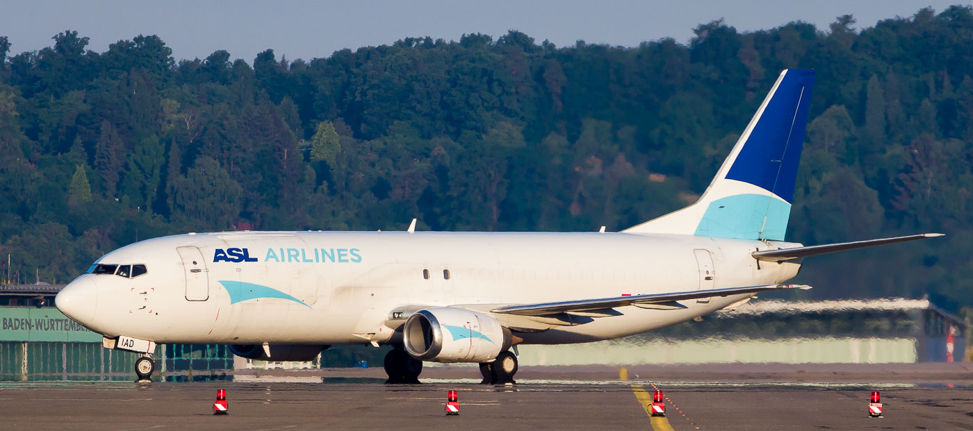 OE-IAD - ASL Airlines Belgium Boeing 737-400