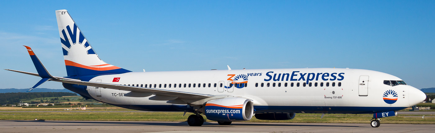 TC-SEY - SunExpress Boeing 737-800