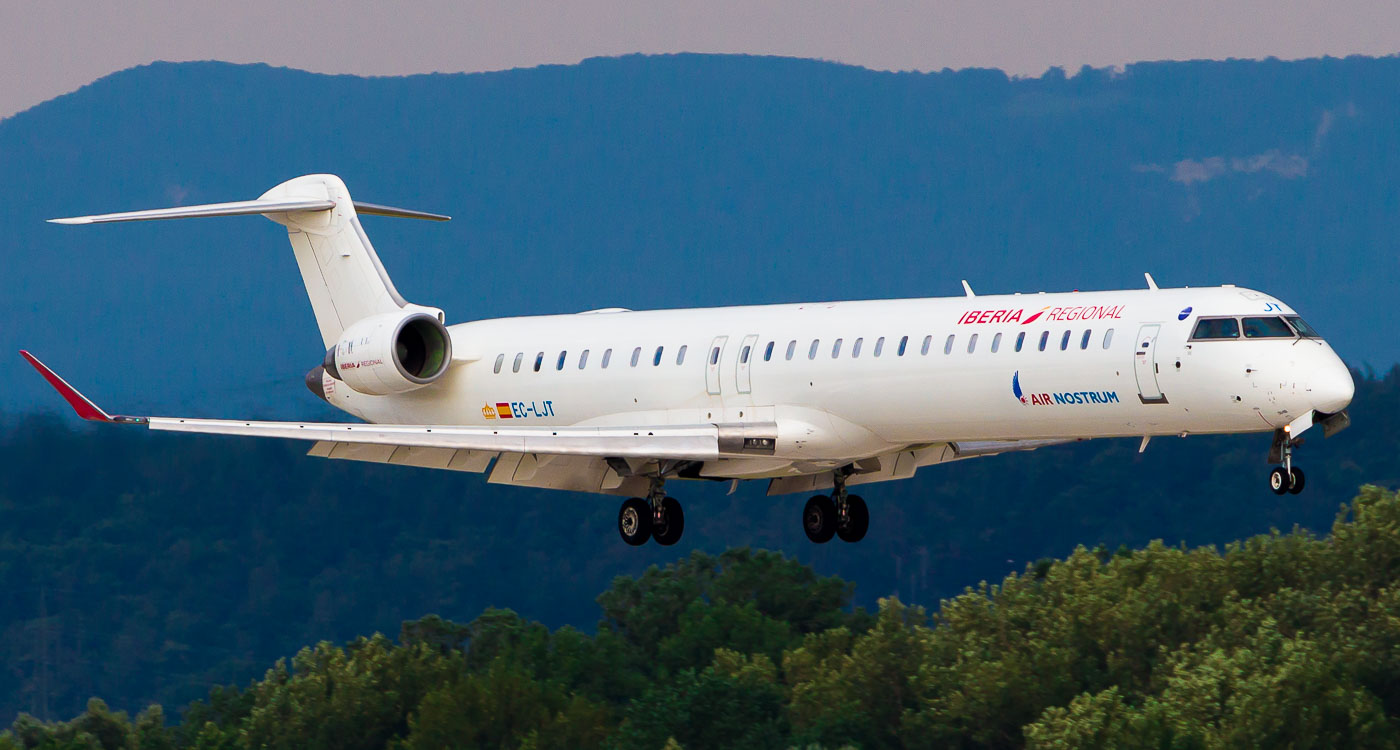 EC-LJT - Air Nostrum Bombardier CRJ1000