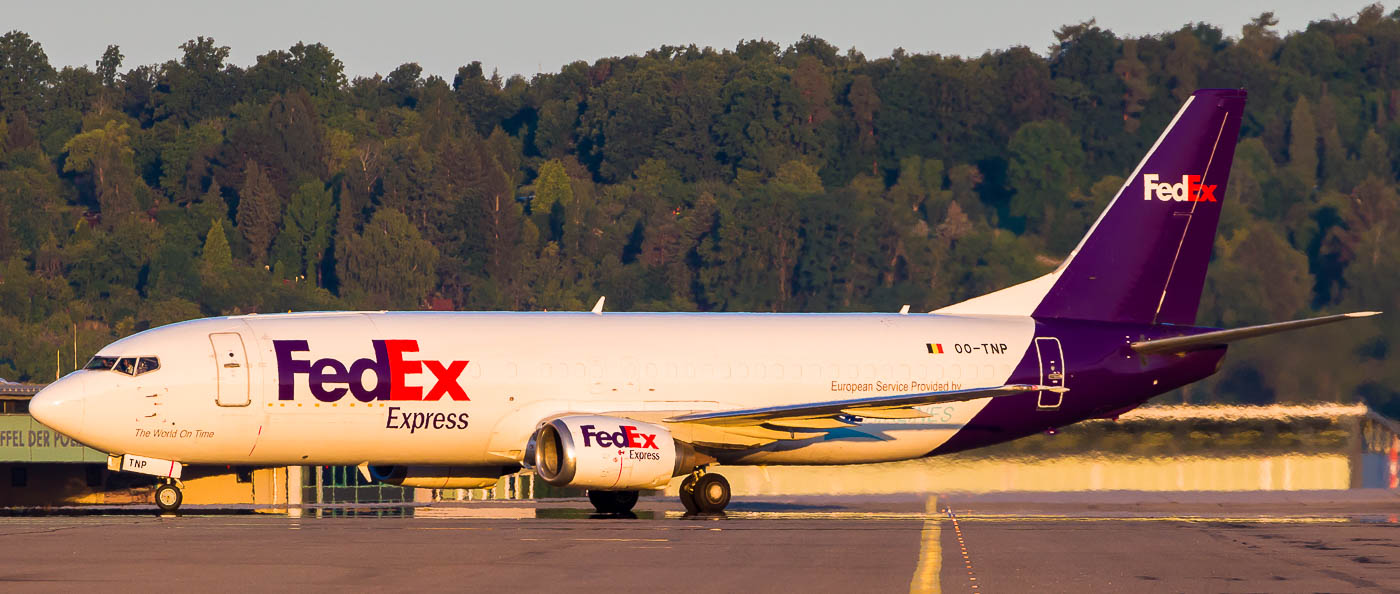 OO-TNP - ASL Airlines Belgium Boeing 737-400