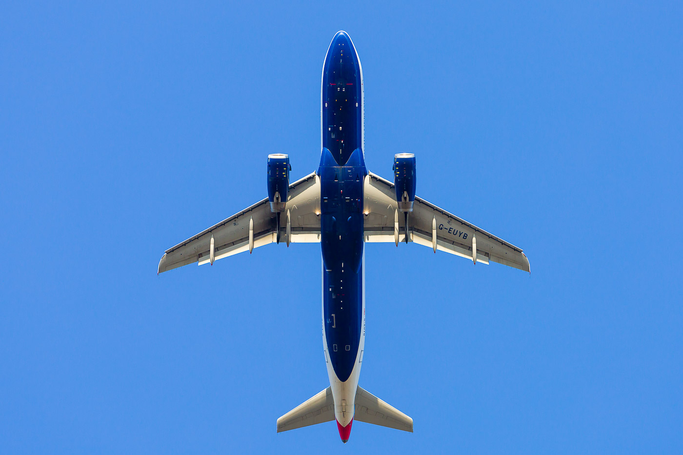 G-EUYB - British Airways Airbus A320